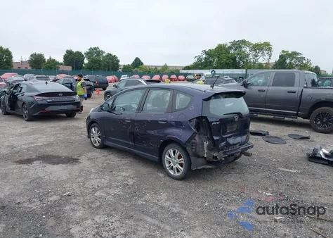 2010 Honda Fit Sport from USA, damaged, VIN JHMGE8H47AC014918